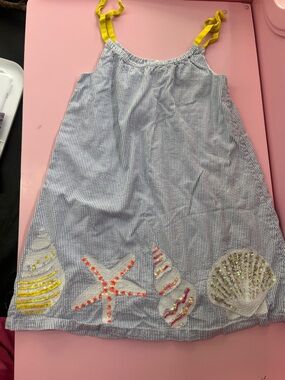 Mini Boden size 5/6 summer sundress with seashells